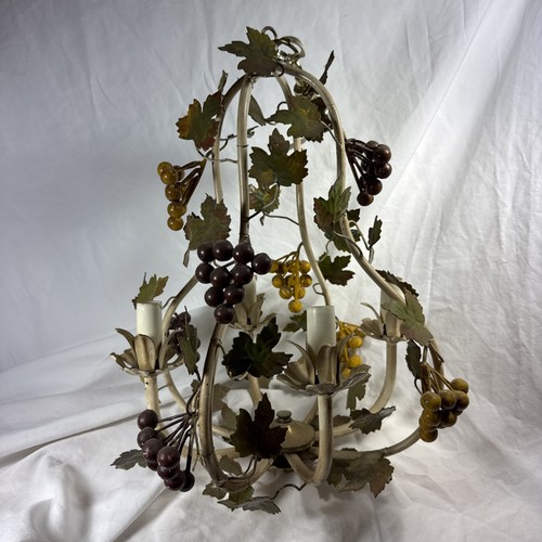 Lampadario lampada frutta uva