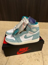 NIKE AIR JORDAN RETRO 1 TURBO