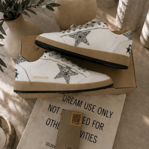 Golden goose ball - golden, star