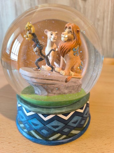 Disney traditions leone - traditions, re