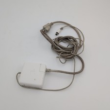 Caricabatteria adattatore di