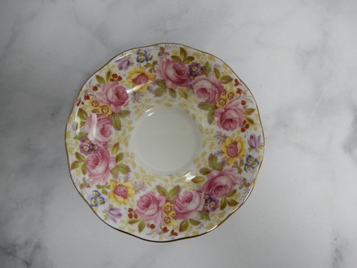 Royal albert saucers - royal,