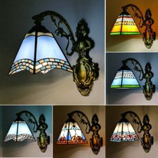 Lampada da parete comodino