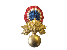 Képi - Grenade et cocarde