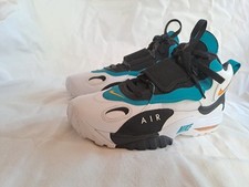 Nike 525225-100 Air Max Speed Turf Dolphins Dan Marino Mens size 9.5 rare 43 