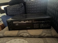 Sony CDP-101 primo lettore CD 1982 attrezzatura audio vintage Giappone spazzatura così com'è