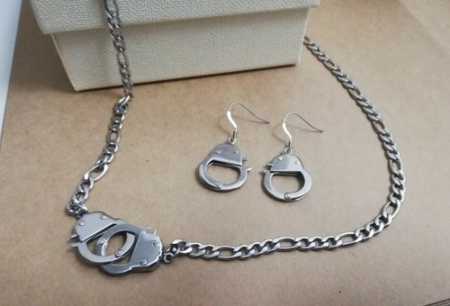 Collana orecchini con manette