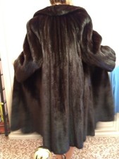 PELLICCIA DI VISONE NERO SELVATICO - WILD BLACK MINK FUR - BARTOLI Broth. ITALIA