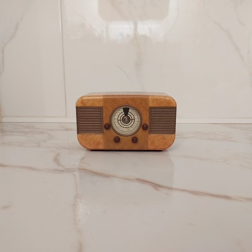 Radio epoca miniatura non - miniatura,