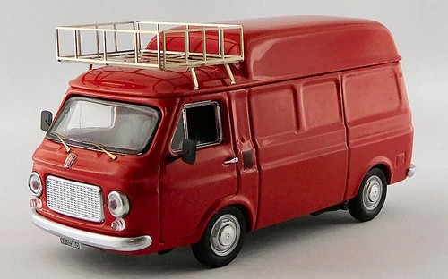 Modellino auto scala rio - auto, 1:43