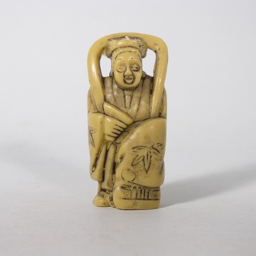 Piccola scultura statuina - piccola,