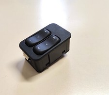 INTERRUTTORE PULSANTE