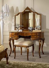 PETTINIERA CON SPECCHIO E SGABELLO IN LEGNO NOCE CON DECORI IN FOGLIA ORO