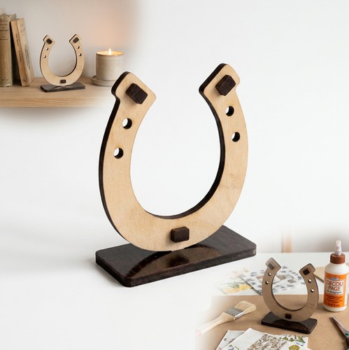 Ferro cavallo legno su - di,