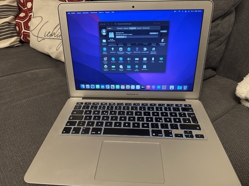 Apple macbook air 2017 - 13", |