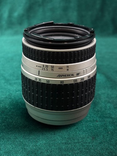 Sigma 300 5 6 3 - 28-300, f/3.5-6.3