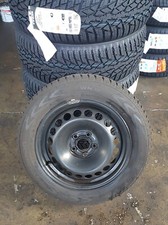 2 Ruote con Gomme invernali 185/60 R15  per Audi A1 - VW Polo