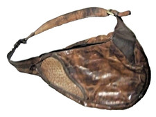 ZAINO MONOSPALLA IN VERA PELLE