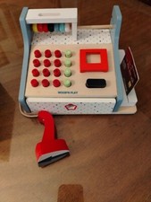 Giocattolo ligneo: piccola