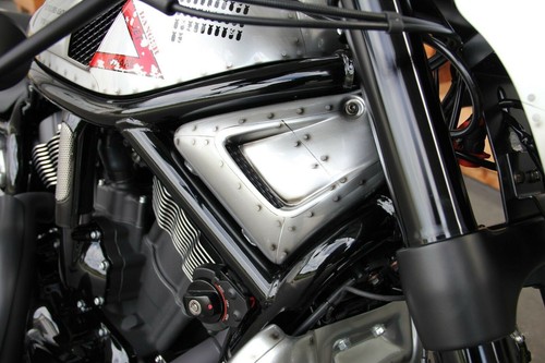 Lato airbox cornice - cornice, cover