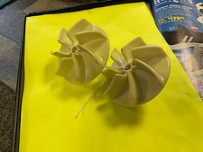 2 EUREKA E-27127 fan to fit