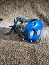 NUOVO Abu Garcia Ambassadeur 5600 C4 - Blu - Made in Sweden - Mint - 00C235F