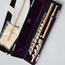 Corpo ottone dorato fatto a