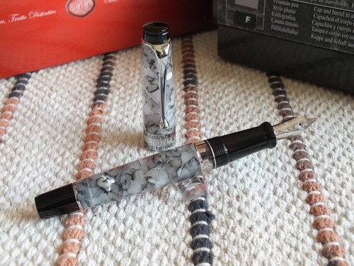 Aurora optima auroloide gray - aurora,