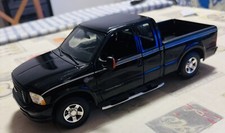 Ford F-350 Harley Davison 1:18