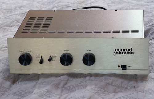 Preamplificatore valvolare