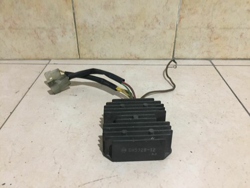 Regolatore tensione aprilia - tensione,