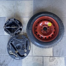 Ruotino Di Scorta con attrezzi  fiat punto 1*serie 135/80/13 pirelli