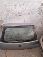 portellone posteriore grande