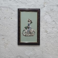 Quadro Vintage Rilievo Metallo