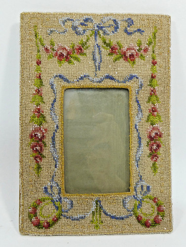 Cornice stile liberty con - liberty,