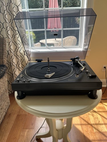 Technics 1350 turntable - technics, sl-1350