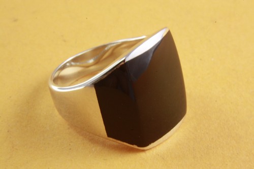 Anello uomo con - da, pietra