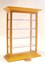 Vetrina casa delle bambole