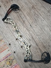 Bear Archery Vast Right Hand