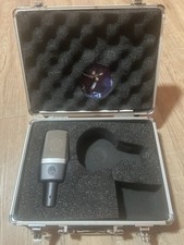 AKG C214 - Microphono a