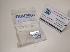 T2081623 Original Triumph SPRINT ST piastrina arresto pedana sinistra posteriore