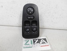 Pulsante alzavetro anteriore sinistro Lancia Ypsilon 843 2006 735360605