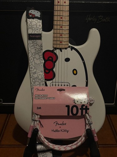 Fender hello kitty - x,