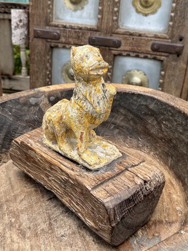 Antica scultura primitiva
