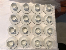 PORCELLANA DI LIMOGES SET 16 TAZZINE DA CAFFE' + 16 PIATTINI BIANCO E LATTIERA