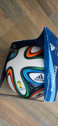Adidas official matchball - official,