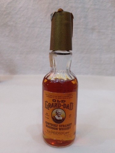 Old grand dad kentucky - old,