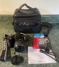 Fotocamera digitale Fuji Film FinePix S8200 16 MP testata con nuova scheda SD