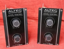 VINTAGE PAIR ALTEC LANSING