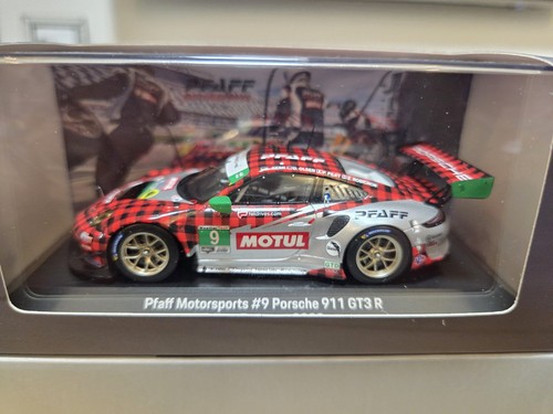 Spark porsche 911 gt3 r - 1:43,